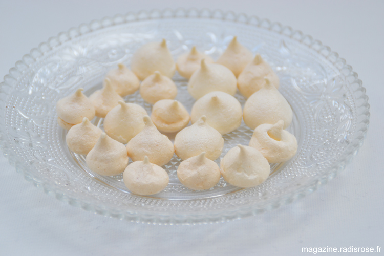 Recette facile pour la meringue de pavlova http://radisrose.fr/pavlova/ #recette #meringue #pavlova