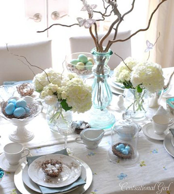 décoration de table pâques http://radisrose.fr/decoration-table-paques/ #inspiration #décoration #pâques