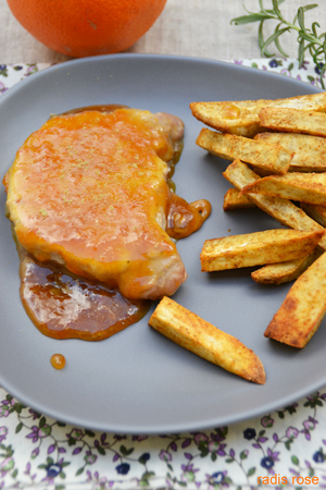recette côte de porc à la marmelade d’orange moutarde et romarin par radis rose