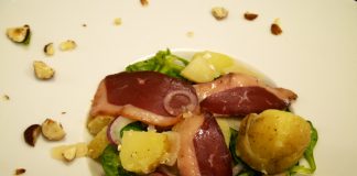 Recette Salade de pommes de terre primeurs magret fumé artichaut par radis rose