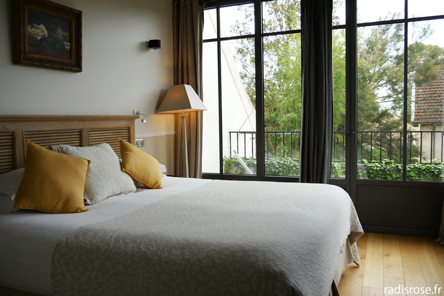 Chambre, Villa Louise, hôtel de charme à Aloxe-Corton près de Beaune en Bourgogne