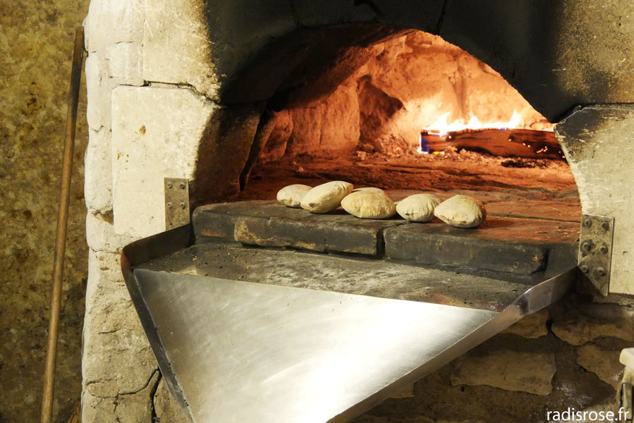 Week-end à l’Abbaye de Fontevraud, Fouée, Restaurant Les Pieds Bleus à la Cave aux moines près de Saumur