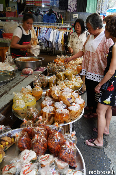 Nonthaburi market, visite d'un marché typique à Bangkok en Thaïlande