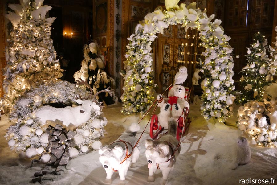 Noël aux mille et unes couleurs au château de Vaux-le-Vicomte, ours de noel pour enfants